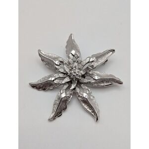 Pastelli Silver Tone Poinsettia Flower Brooch Pin Textured Openwork 2 Inch‎